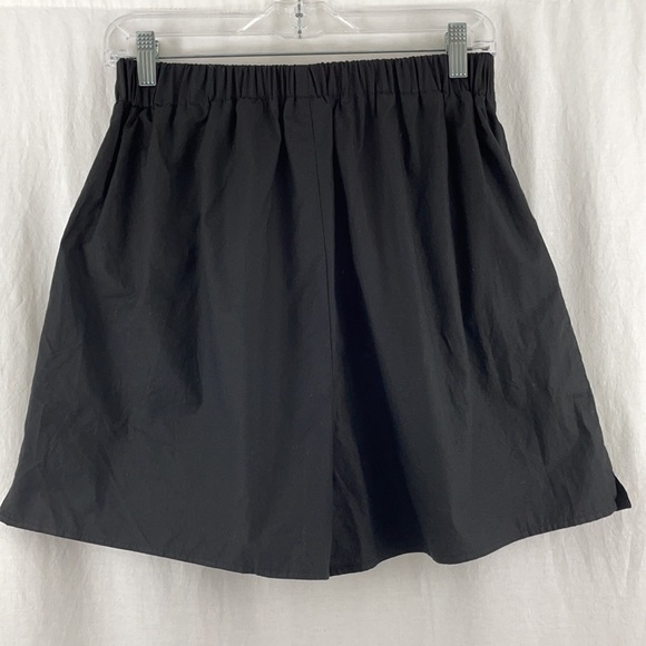 The Frankie Shop Lui Black Cotton Lightweight Shorts - Picture 5 of 9
